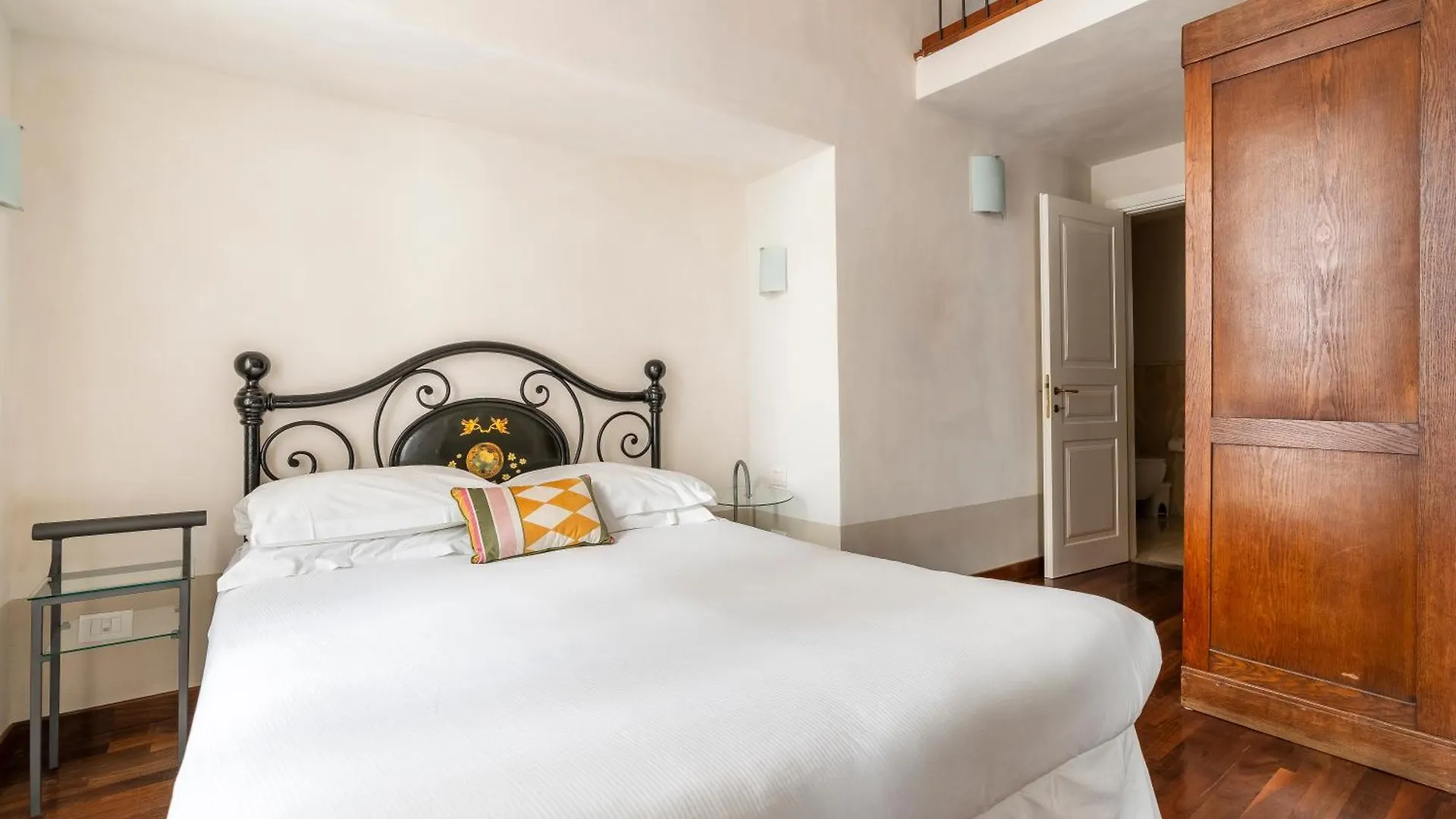 Palazzo Tornaquinci Apartment Florence 0*,